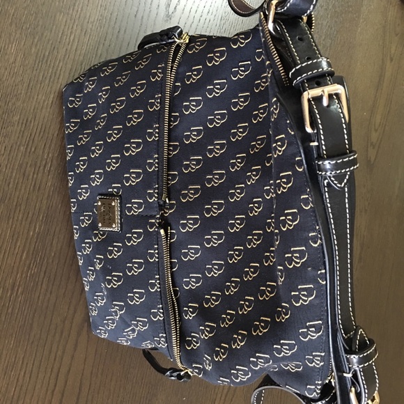 Purse - Picture 2 of 2